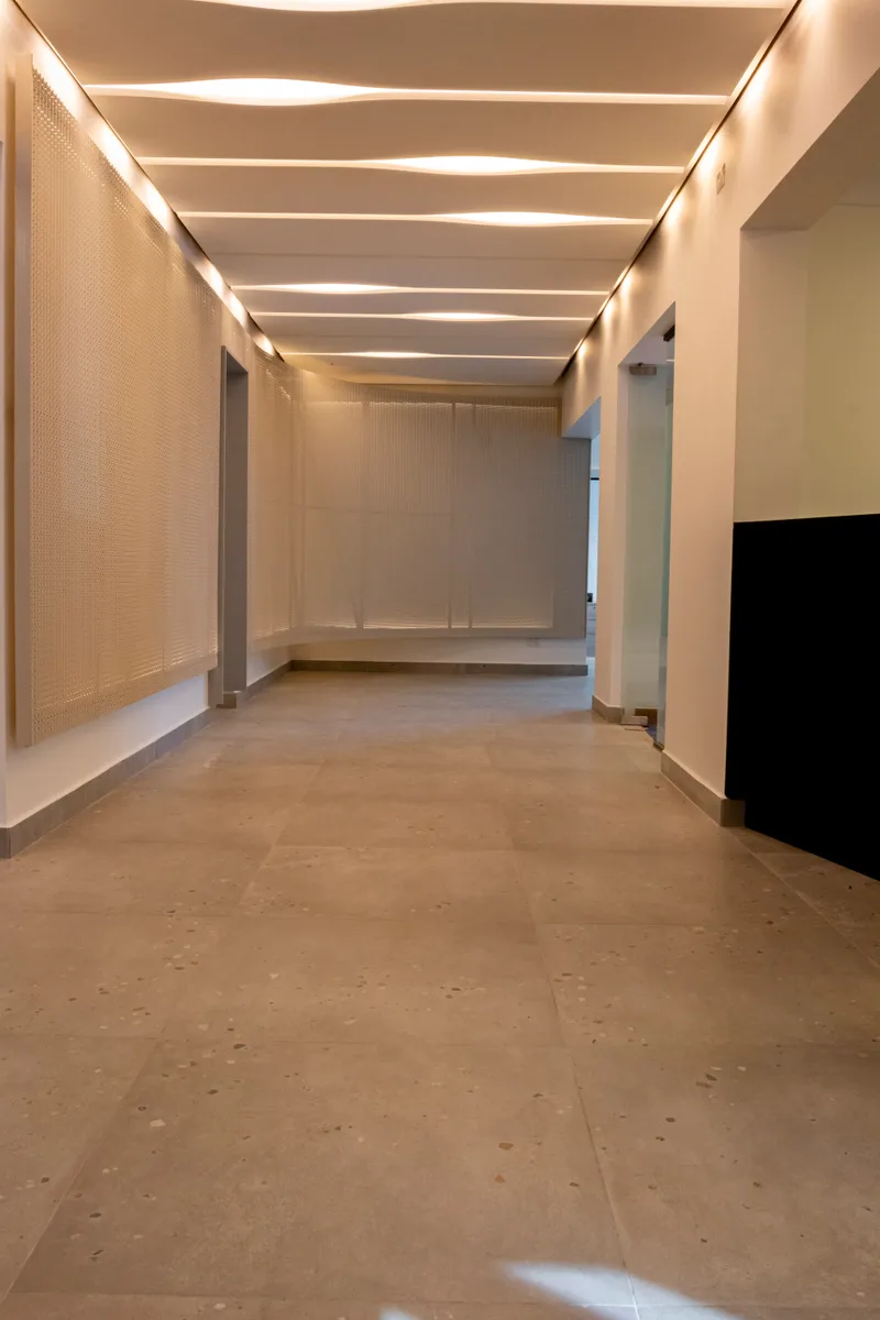 Vista de la habilitacion de oficinas corporativas ejecutada por Dec Constructora