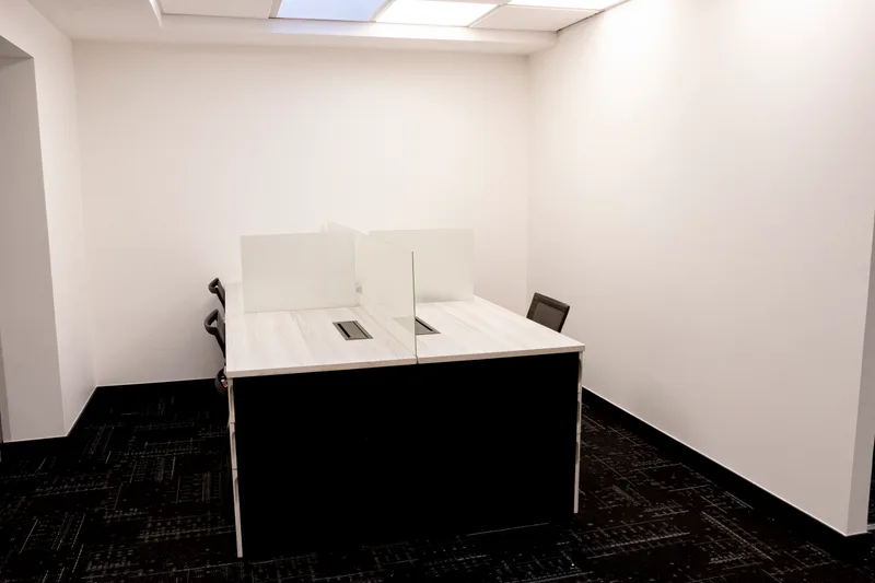 Vista de la habilitacion de oficinas corporativas ejecutada por Dec Constructora